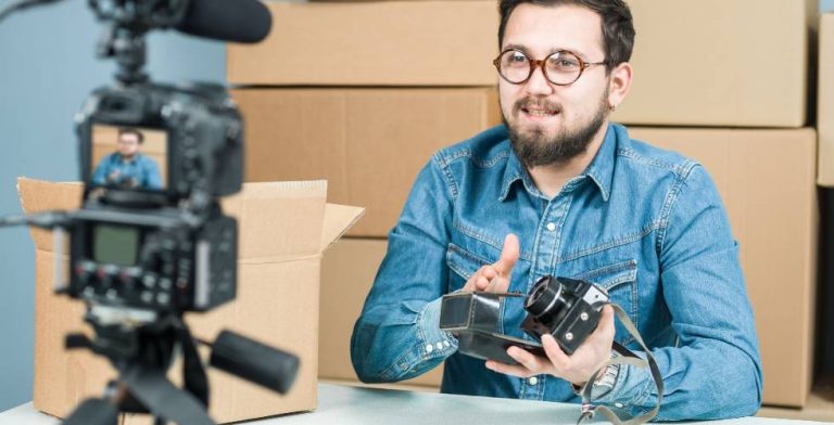 How to Create Engaging Unboxing Videos for Your Online Store